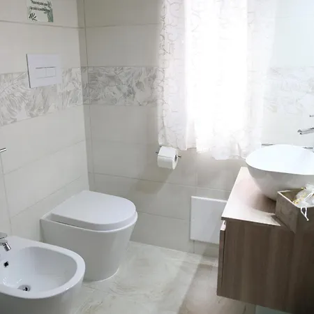 Casa Vacanze La Dimora Dell Artista أولبيا