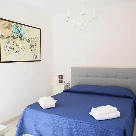 Casa Vacanze La Dimora Dell Artista * أولبيا