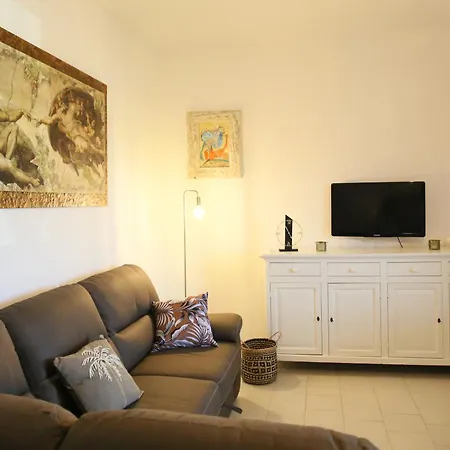 Casa Vacanze La Dimora Dell Artista شقة *